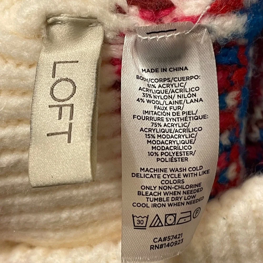 LOFT Fair Isle Pom Beanie Hat‎ Winter Knit Cap Colorful Womens Warm